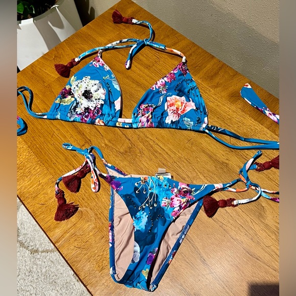 PilyQ Bikini Set. New Without Tags. Beaded. Perfect Condition - Picture 3 of 6